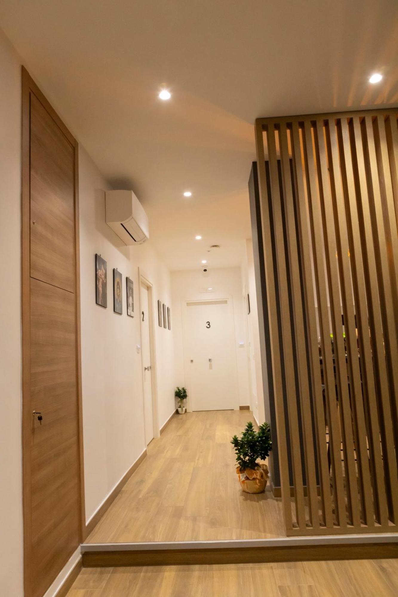 Alleria Rooms ナポリ エクステリア 写真