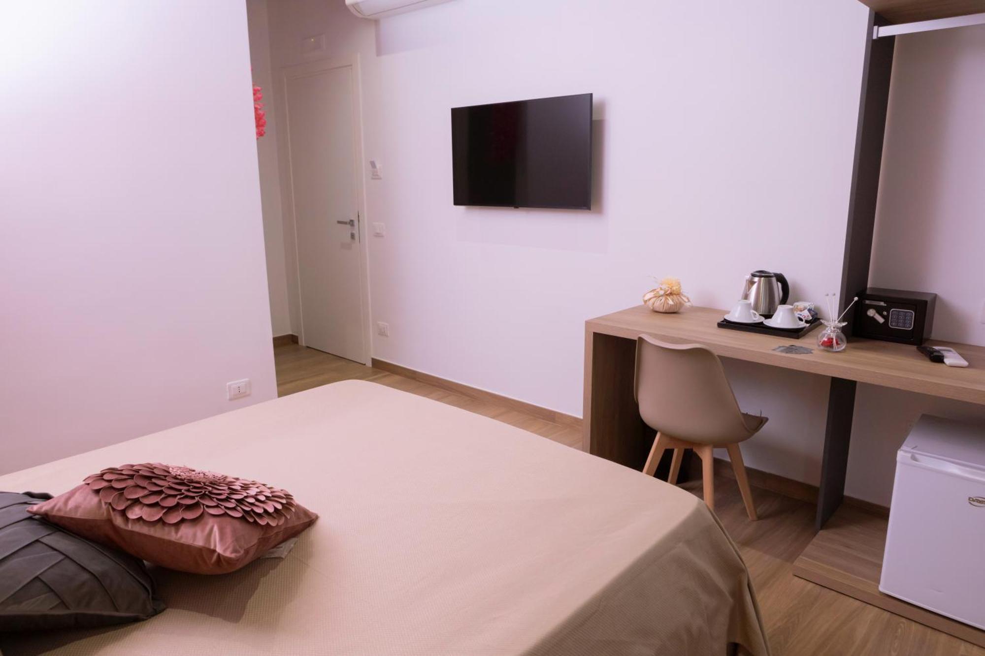 Alleria Rooms ナポリ エクステリア 写真
